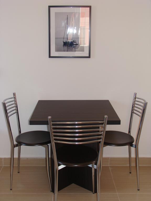 Alessandra Apartments 스베티스테판 객실 사진
