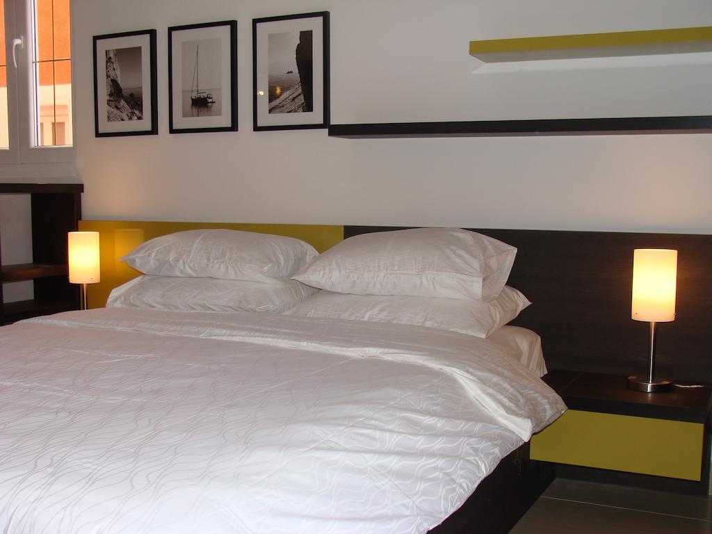 Alessandra Apartments 스베티스테판 외부 사진
