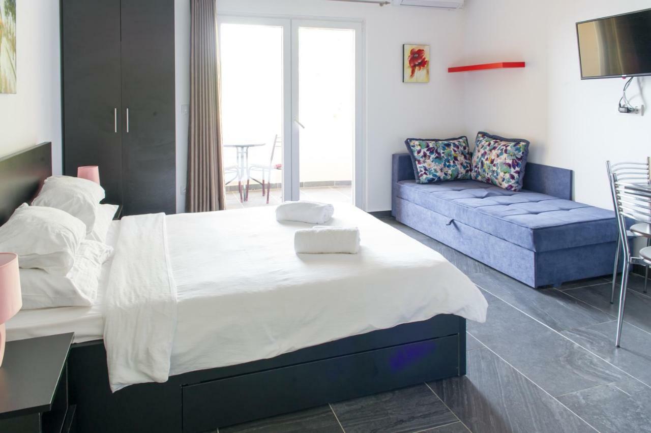 Alessandra Apartments 스베티스테판 외부 사진